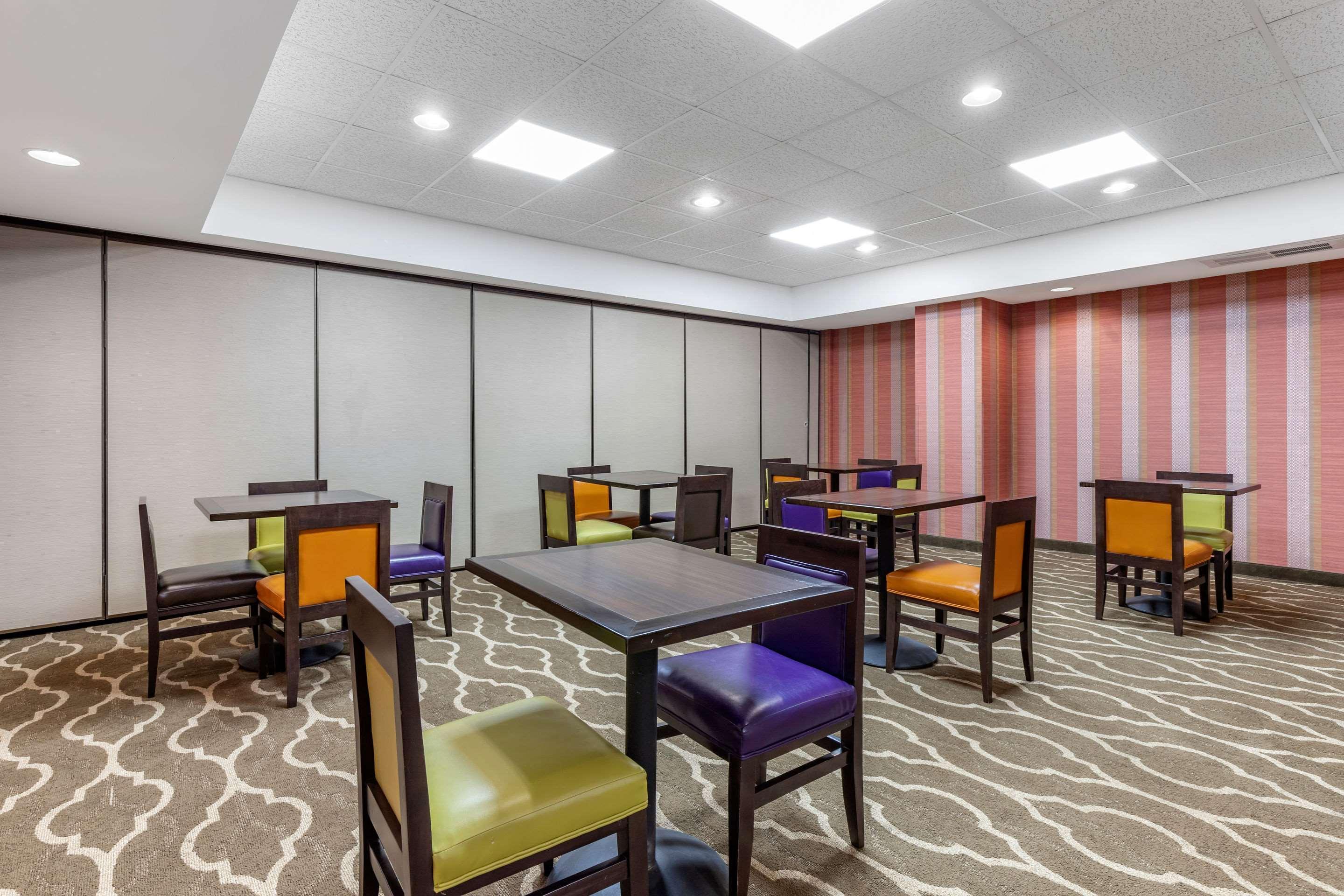 Comfort Inn & Suites Clemson - University Area Экстерьер фото